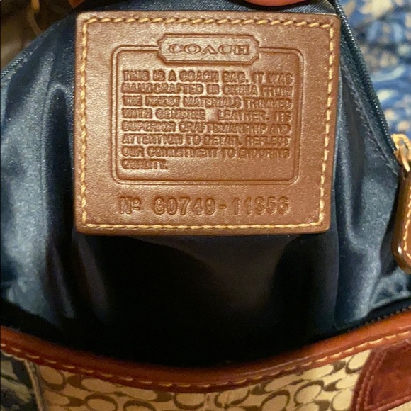 Coach HOBO Purse - Picture 7 of 7